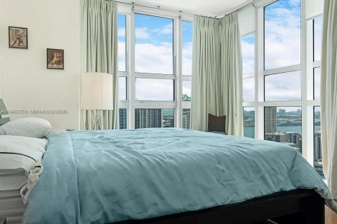 Copropriété à louer à Miami, Floride: 2 chambres, 118.73 m2 № 2048452 - photo 24