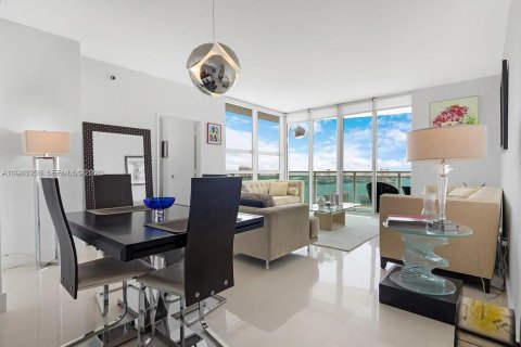 Copropriété à louer à Miami, Floride: 2 chambres, 118.73 m2 № 2048452 - photo 16
