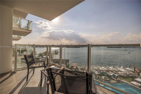 Condo in Miami Beach, Florida, 1 bedroom  № 2052338 - photo 29