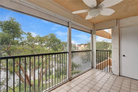 Condo in Plantation, Florida, 2 bedrooms  № 1951146 - photo 10