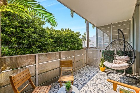 Copropriété à vendre à Miami Beach, Floride: 2 chambres, 94.2 m2 № 2024224 - photo 21