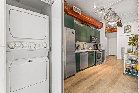 Copropriété à vendre à Miami Beach, Floride: 2 chambres, 94.2 m2 № 2024224 - photo 13