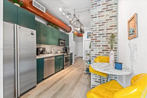 Copropriété à vendre à Miami Beach, Floride: 2 chambres, 94.2 m2 № 2024224 - photo 11