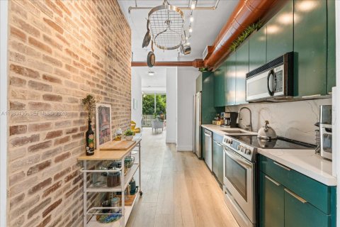 Copropriété à vendre à Miami Beach, Floride: 2 chambres, 94.2 m2 № 2024224 - photo 10