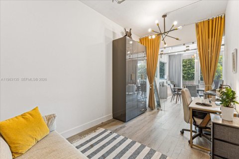 Copropriété à vendre à Miami Beach, Floride: 2 chambres, 94.2 m2 № 2024224 - photo 16