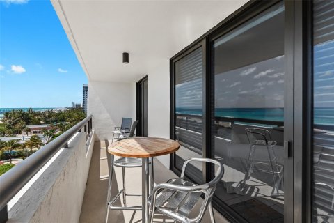 Condominio en venta en Miami Beach, Florida, 1 dormitorio, 79.99 m2 № 1707939 - foto 21