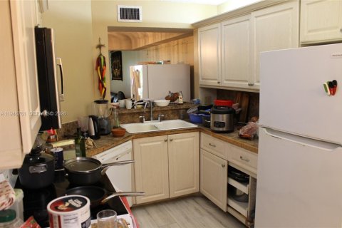 Condo in Boca Raton, Florida, 2 bedrooms  № 2003592 - photo 5