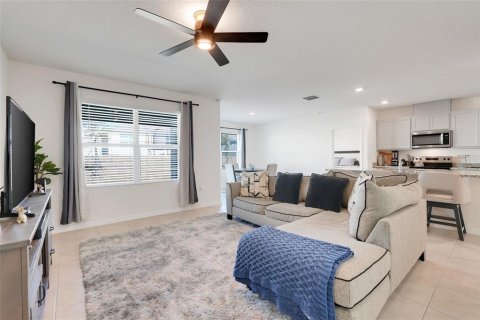 Villa ou maison à vendre à Zellwood, Floride: 3 chambres, 155.98 m2 № 2108854 - photo 4