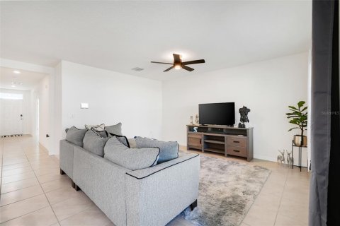 Villa ou maison à vendre à Zellwood, Floride: 3 chambres, 155.98 m2 № 2108854 - photo 10