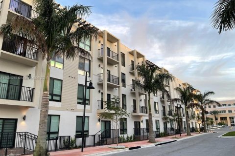 Condo in Doral, Florida, 1 bedroom in URBANA  № 1874497 - photo 1