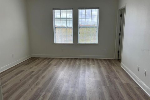 Adosado en alquiler en Lake Mary, Florida, 4 dormitorios, 187.11 m2 № 1908392 - foto 9