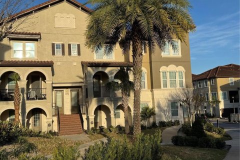 Adosado en alquiler en Lake Mary, Florida, 4 dormitorios, 187.11 m2 № 1908392 - foto 2