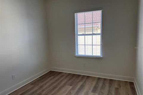 Adosado en alquiler en Lake Mary, Florida, 4 dormitorios, 187.11 m2 № 1908392 - foto 13