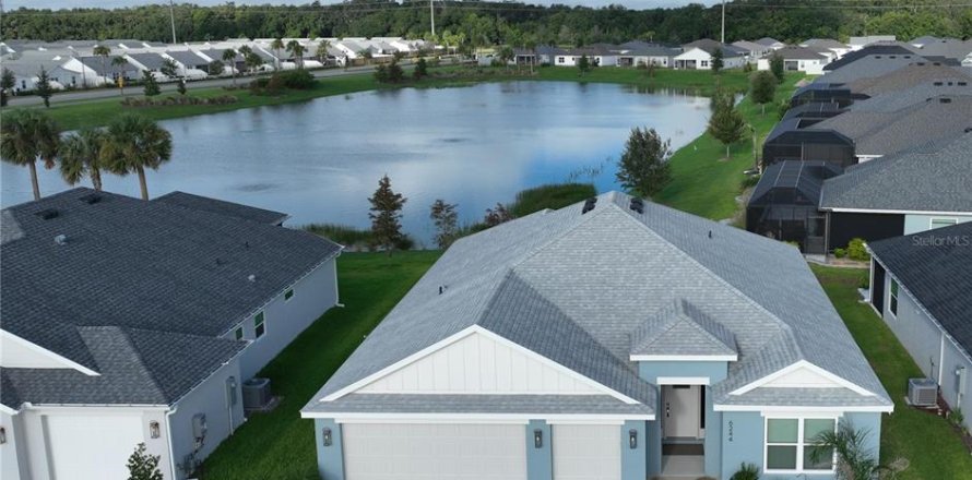 Casa en The Villages, Florida 3 dormitorios, 178.93 m2 № 2291043