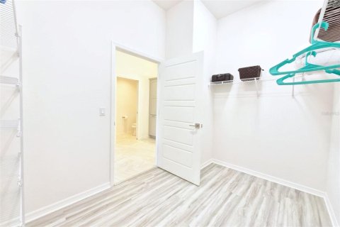 Casa en venta en The Villages, Florida, 3 dormitorios, 178.93 m2 № 2291043 - foto 27