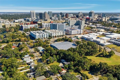 Immobilier commercial à vendre à Orlando, Floride: 5 chambres, 342.44 m2 № 2380952 - photo 2