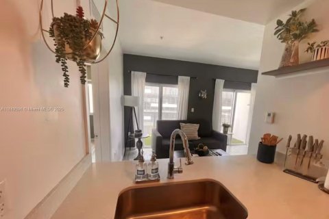 Copropriété à vendre à Miami, Floride: 2 chambres, 78.78 m2 № 1936634 - photo 3