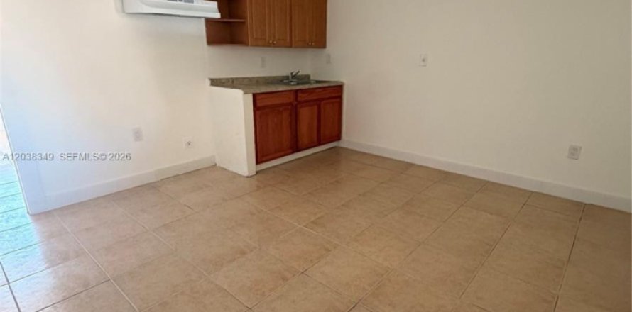 Villa ou maison à Miami, Floride 1 chambre, 55.74 m2 № 2086582