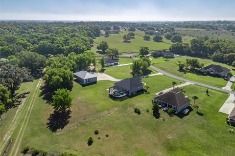 Villa ou maison à vendre à Weirsdale, Floride: 3 chambres, 236.99 m2 № 2225882 - photo 2