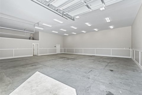 Villa ou maison à vendre à Weirsdale, Floride: 3 chambres, 236.99 m2 № 2225882 - photo 23
