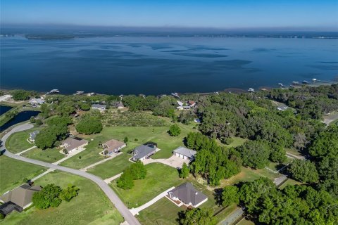 Villa ou maison à vendre à Weirsdale, Floride: 3 chambres, 236.99 m2 № 2225882 - photo 13