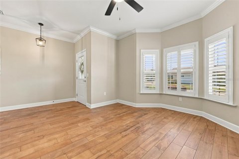 House in Gainesville, Florida 3 bedrooms, 161.09 sq.m. № 2425859 - photo 11