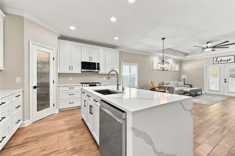 House in Gainesville, Florida 3 bedrooms, 161.09 sq.m. № 2425859 - photo 15