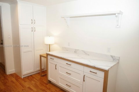 Copropriété à louer à Key Biscayne, Floride: 2 chambres, 133.31 m2 № 2084790 - photo 9