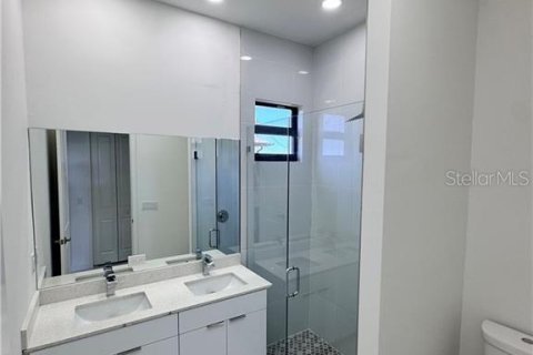 Villa ou maison à vendre à Cape Coral, Floride: 4 chambres, 176.89 m2 № 2391078 - photo 14