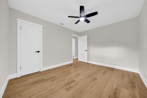 House in Sarasota, Florida 3 bedrooms, 80.64 sq.m. № 1875997 - photo 24