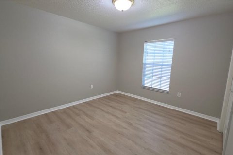 Villa ou maison à louer à Zephyrhills, Floride: 3 chambres, 150.32 m2 № 2430825 - photo 20