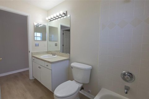 Villa ou maison à louer à Zephyrhills, Floride: 3 chambres, 150.32 m2 № 2430825 - photo 22