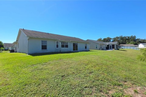 Villa ou maison à louer à Zephyrhills, Floride: 3 chambres, 150.32 m2 № 2430825 - photo 26