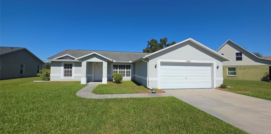 Villa ou maison à Zephyrhills, Floride 3 chambres, 150.32 m2 № 2430825