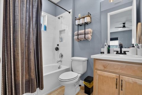 Casa en venta en Sarasota, Florida, 5 dormitorios, 326.92 m2 № 2381253 - foto 27