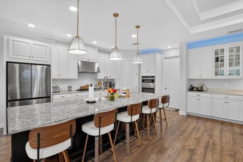 Casa en venta en Sarasota, Florida, 5 dormitorios, 326.92 m2 № 2381253 - foto 14