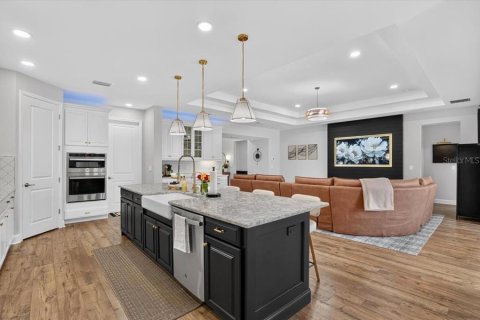 Casa en venta en Sarasota, Florida, 5 dormitorios, 326.92 m2 № 2381253 - foto 19