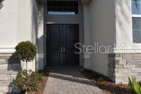 Casa en venta en Wesley Chapel, Florida, 3 dormitorios, 341.23 m2 № 1901574 - foto 3