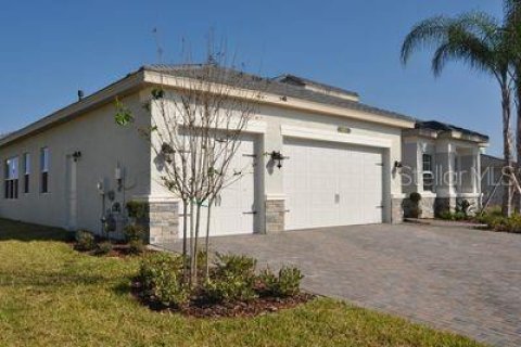 Casa en venta en Wesley Chapel, Florida, 3 dormitorios, 341.23 m2 № 1901574 - foto 2
