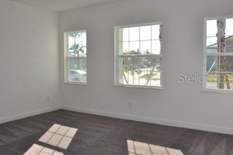 Casa en venta en Wesley Chapel, Florida, 3 dormitorios, 341.23 m2 № 1901574 - foto 20