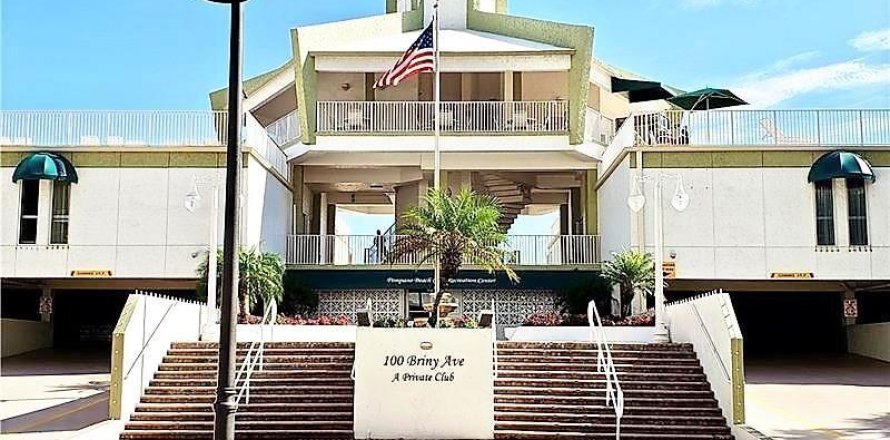 Condominio en Pompano Beach, Florida, 2 dormitorios № 934351