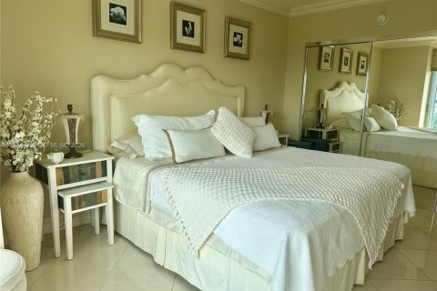 Снять в аренду кондоминиум в Санни-Айлс-Бич, Флорида 2 спальни, 165.92м2, № 2002396 - фото 28