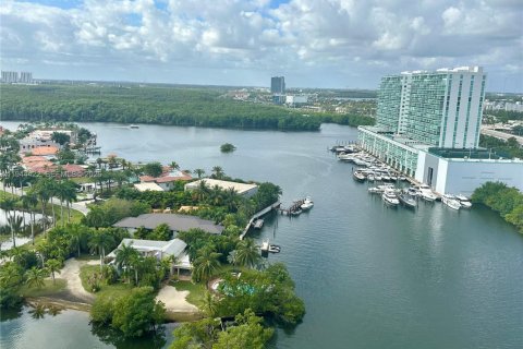 Снять в аренду кондоминиум в Санни-Айлс-Бич, Флорида 2 спальни, 165.92м2, № 2002396 - фото 3