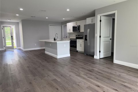 Villa ou maison à louer à Ocala, Floride: 3 chambres, 119.57 m2 № 2434482 - photo 6
