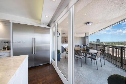 Condominio en venta en Miami, Florida, 3 dormitorios, 223.24 m2 № 2013250 - foto 14