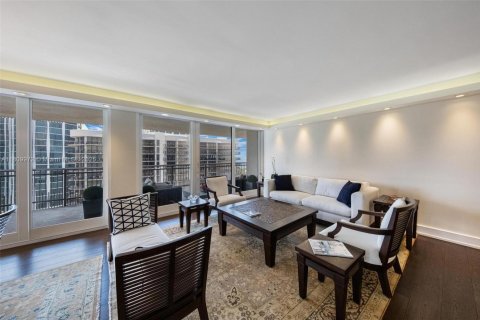 Condominio en venta en Miami, Florida, 3 dormitorios, 223.24 m2 № 2013250 - foto 5