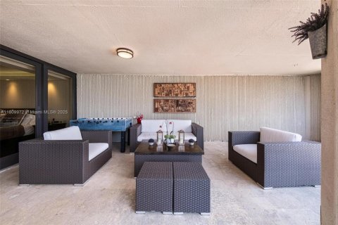 Condominio en venta en Miami, Florida, 3 dormitorios, 223.24 m2 № 2013250 - foto 20