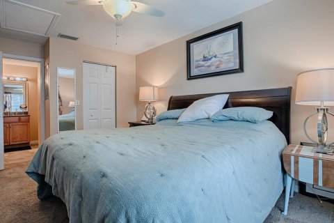 Condo in New Smyrna Beach, Florida, 2 bedrooms  № 1540325 - photo 21