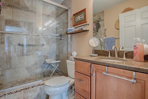 Condo in New Smyrna Beach, Florida, 2 bedrooms  № 1540325 - photo 25