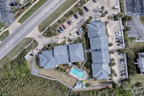 Condo in New Smyrna Beach, Florida, 2 bedrooms  № 1540325 - photo 27